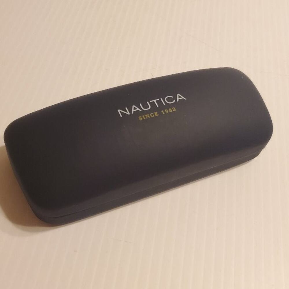 Nautica hard clamshell sunglasses case